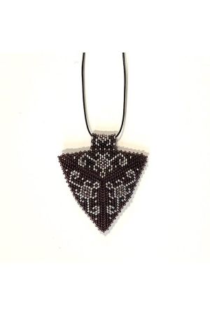 23 Gerdan (triangle pendant) - Ґердан (трикутник)