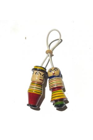 keychain-ukrainian-wooden-doll-male-1