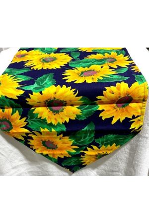 23 Table runner Soniakhy